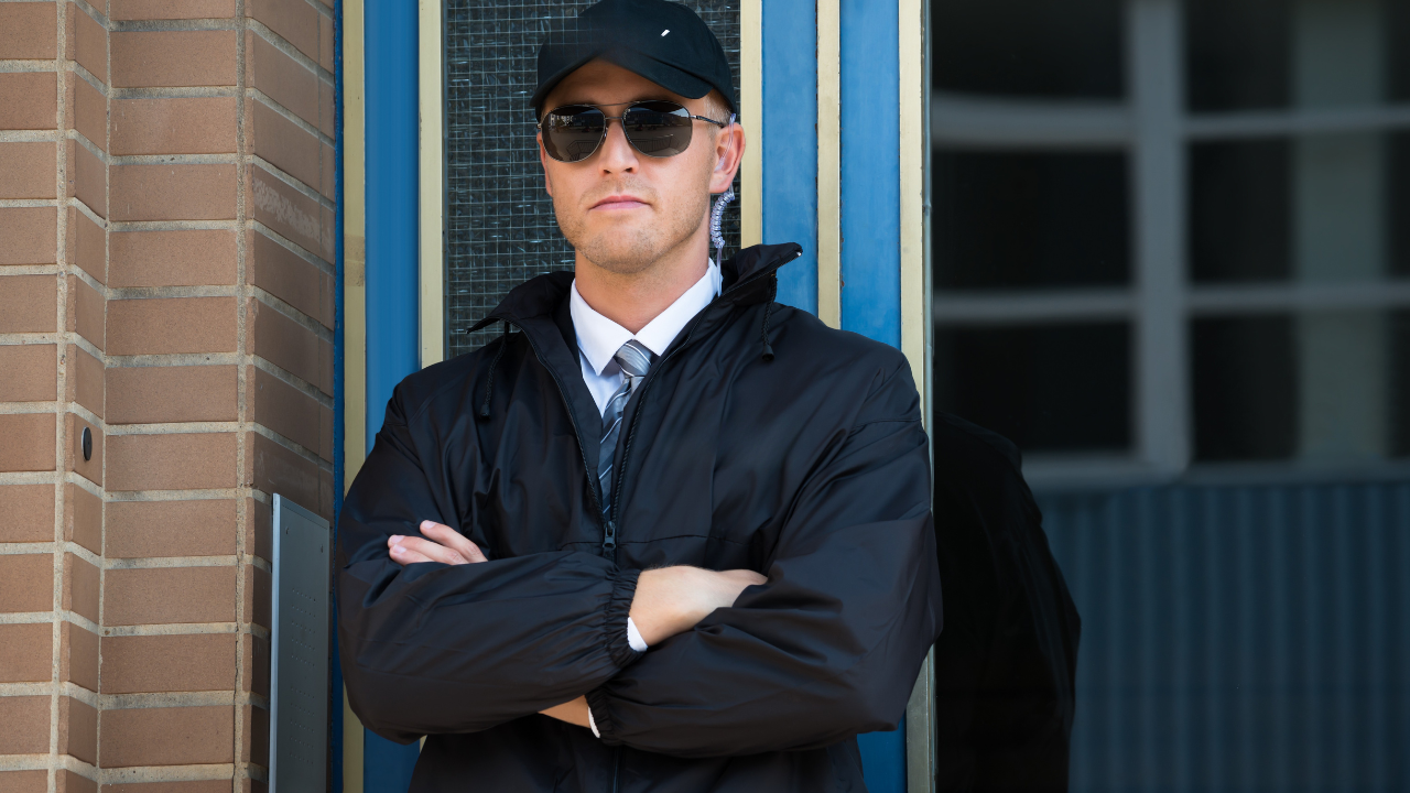 Guardias de seguridad empresariales e industriales 3